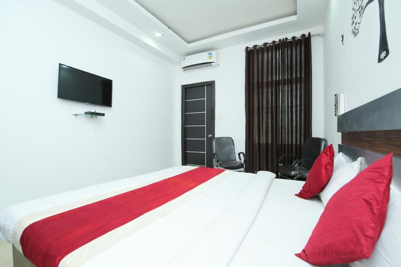 Oyo 3603 White Pearl Hotel Jabalpur Exterior photo